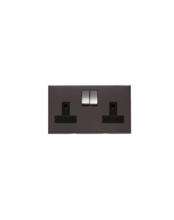 Double Socket (13Amp) / Winchester — in situ