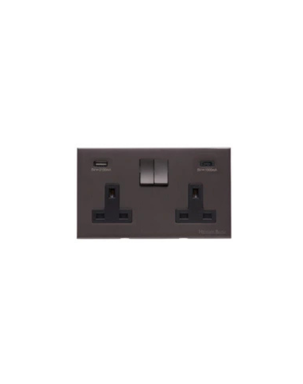 2 Gang 13A Socket with USB-A+C / Winchester — in situ