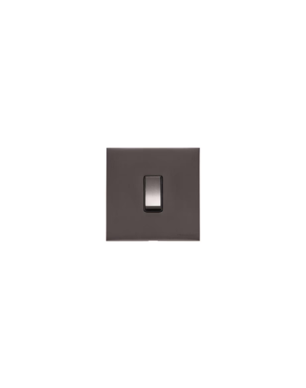 1G Rocker Switch / Winchester — in situ