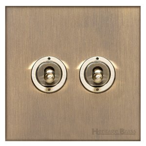 2 Gang Toggle Switch / Winchester