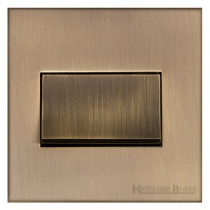 6A Triple Pole Fan Isolator Switch / Winchester