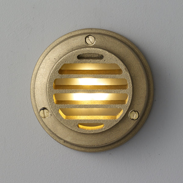 Low Voltage Step Light 7567 — in situ