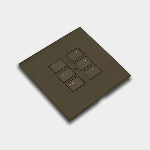 RK-EOS-6  - 6-Button wireless keypad — in situ
